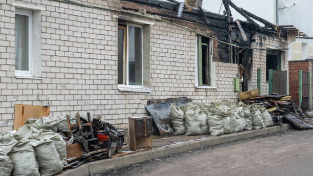 24/7 Emergency Fire Damage Removal experts in Buttonwillow, CA